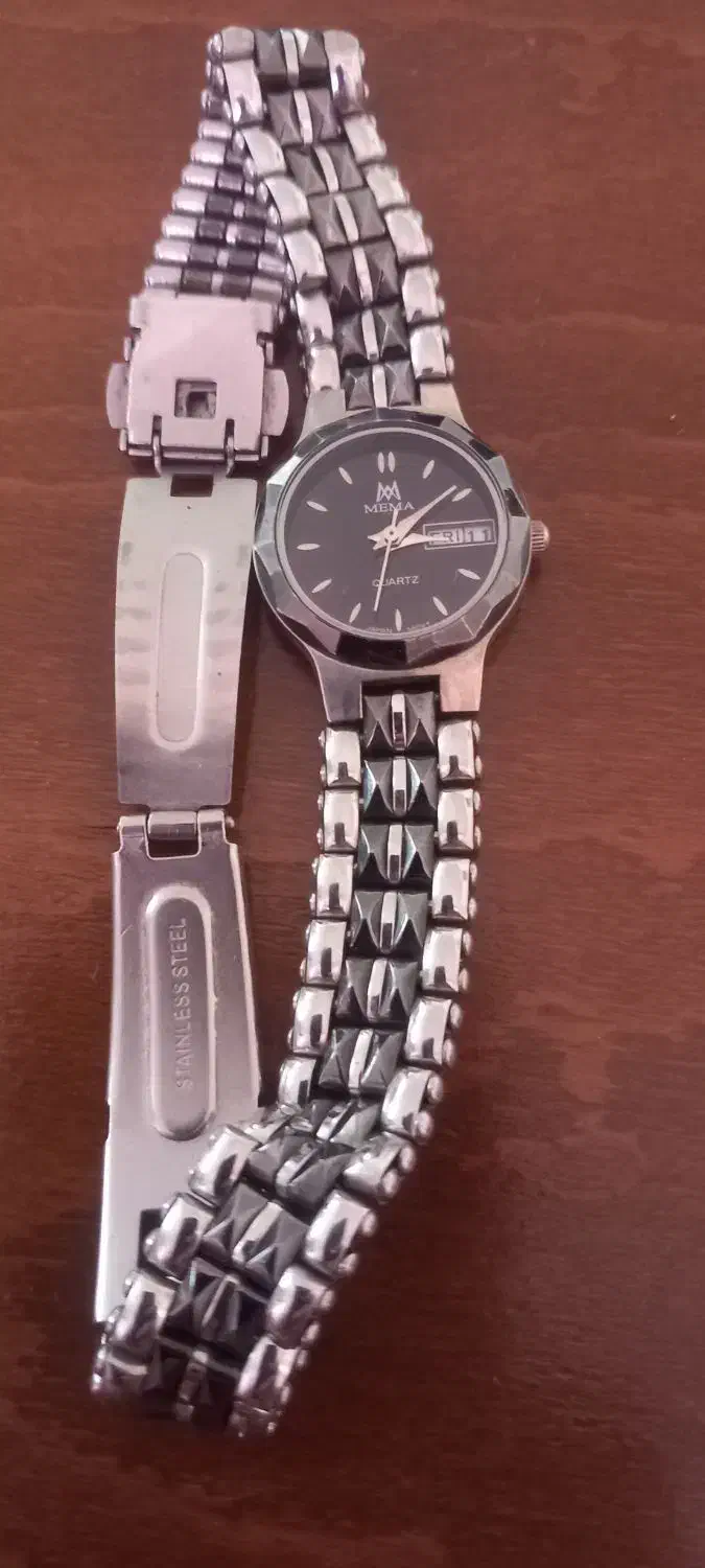 ساعت مچی زنانه|ساعت|نسیم‌شهر, |دیوار