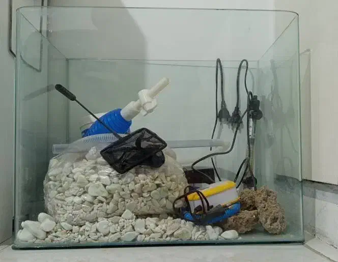 آکواریوم|لوازم جانبی حیوانات|وحیدیه, |دیوار