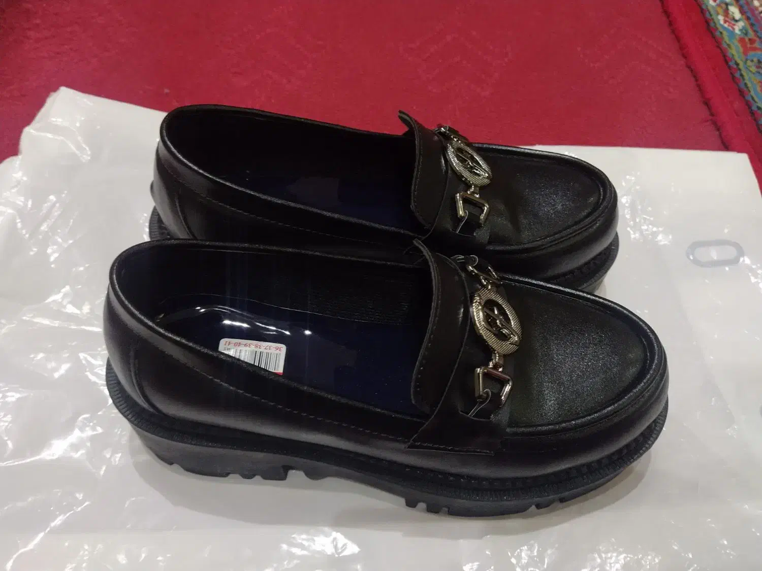 کفش نو|کیف، کفش، کمربند|جوانرود, |دیوار