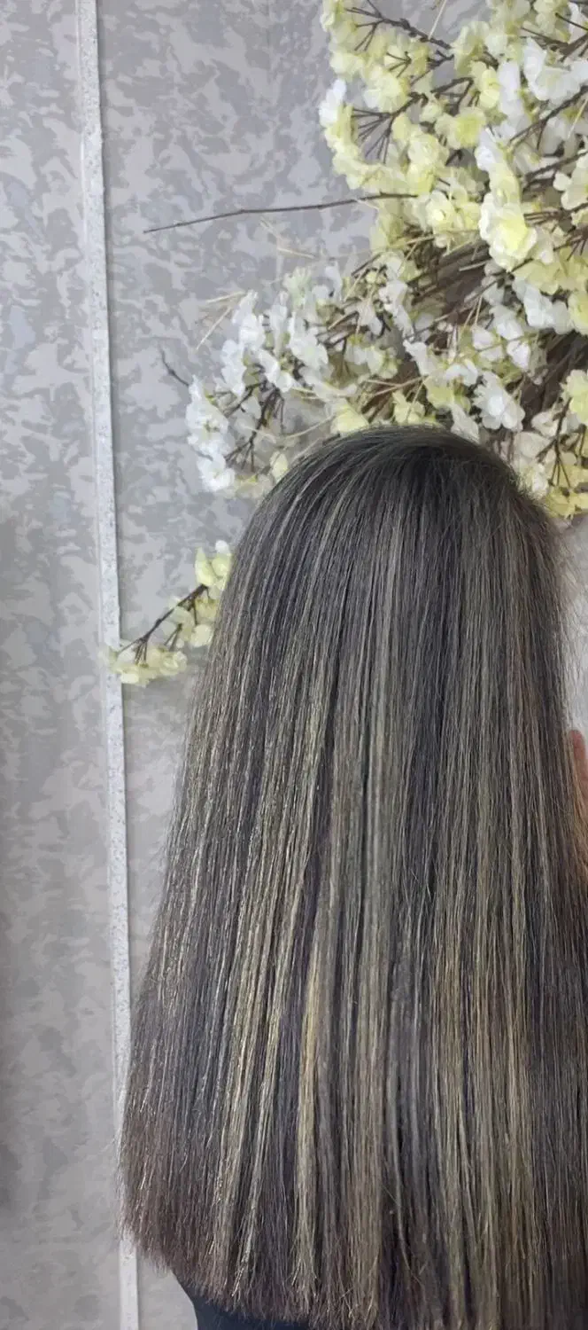 نیاز برای مدل رنگ و لایت.فقط با هزینه مواد|خدمات آرایشگری و زیبایی|رشت, لاکانی|دیوار