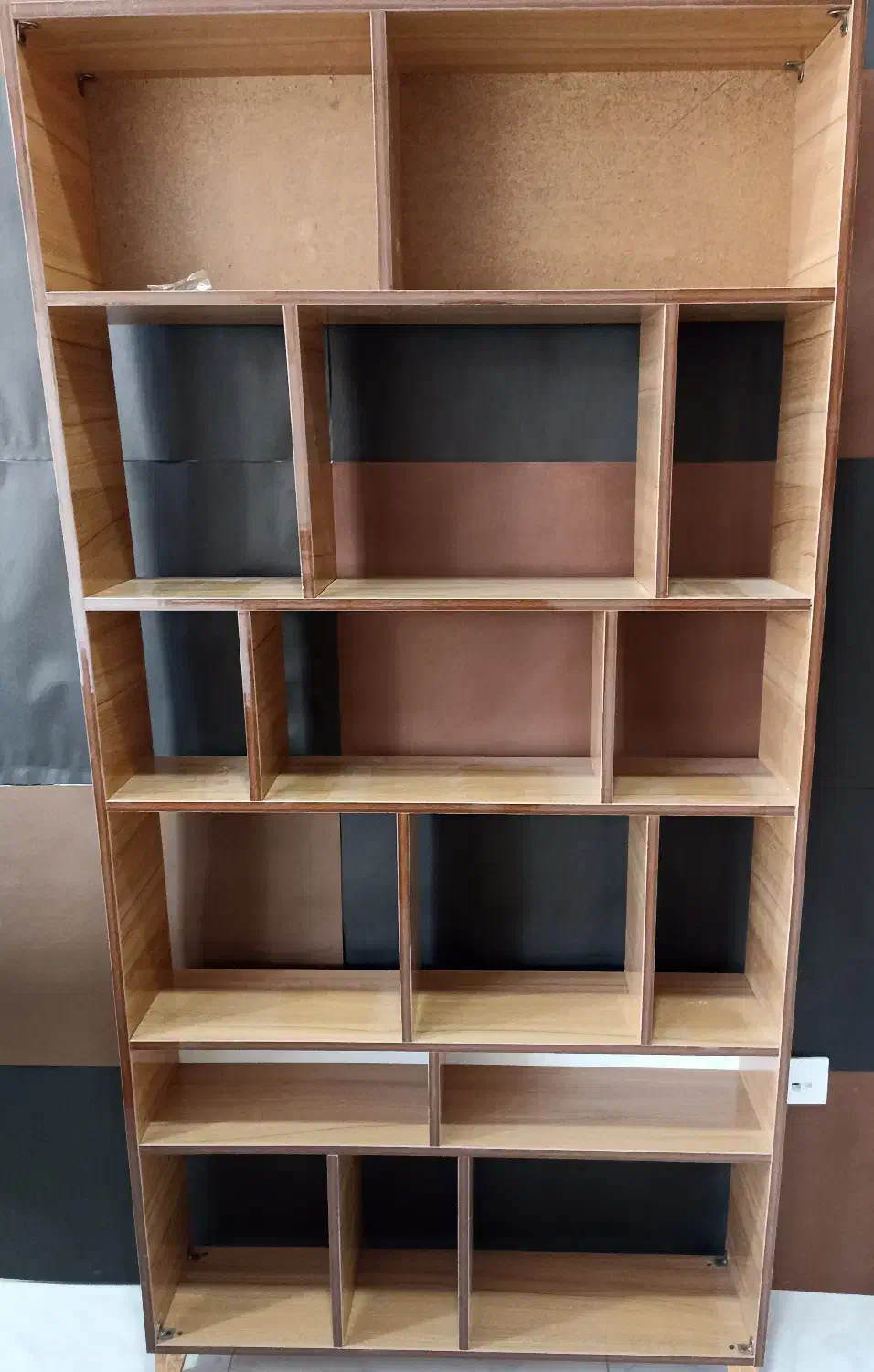 قفسه کتاب|کتابخانه، شلف، قفسه‌های دیواری|بجنورد, |دیوار