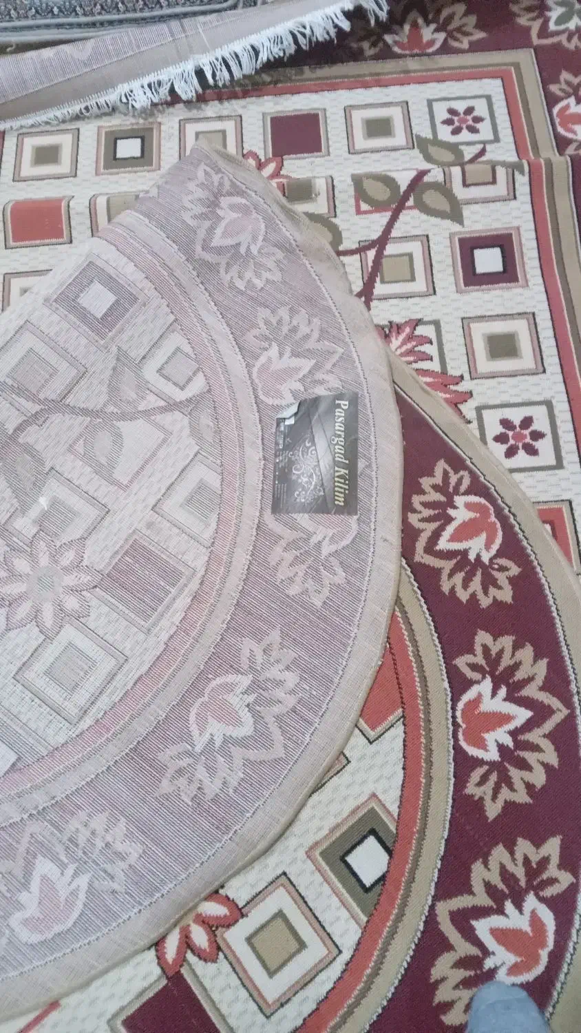 گلیم تازه یک ونیم دوبیست وپنج د انه۱۵۰۰۰۰۰|گلیم، جاجیم، گبه|ارومیه, |دیوار