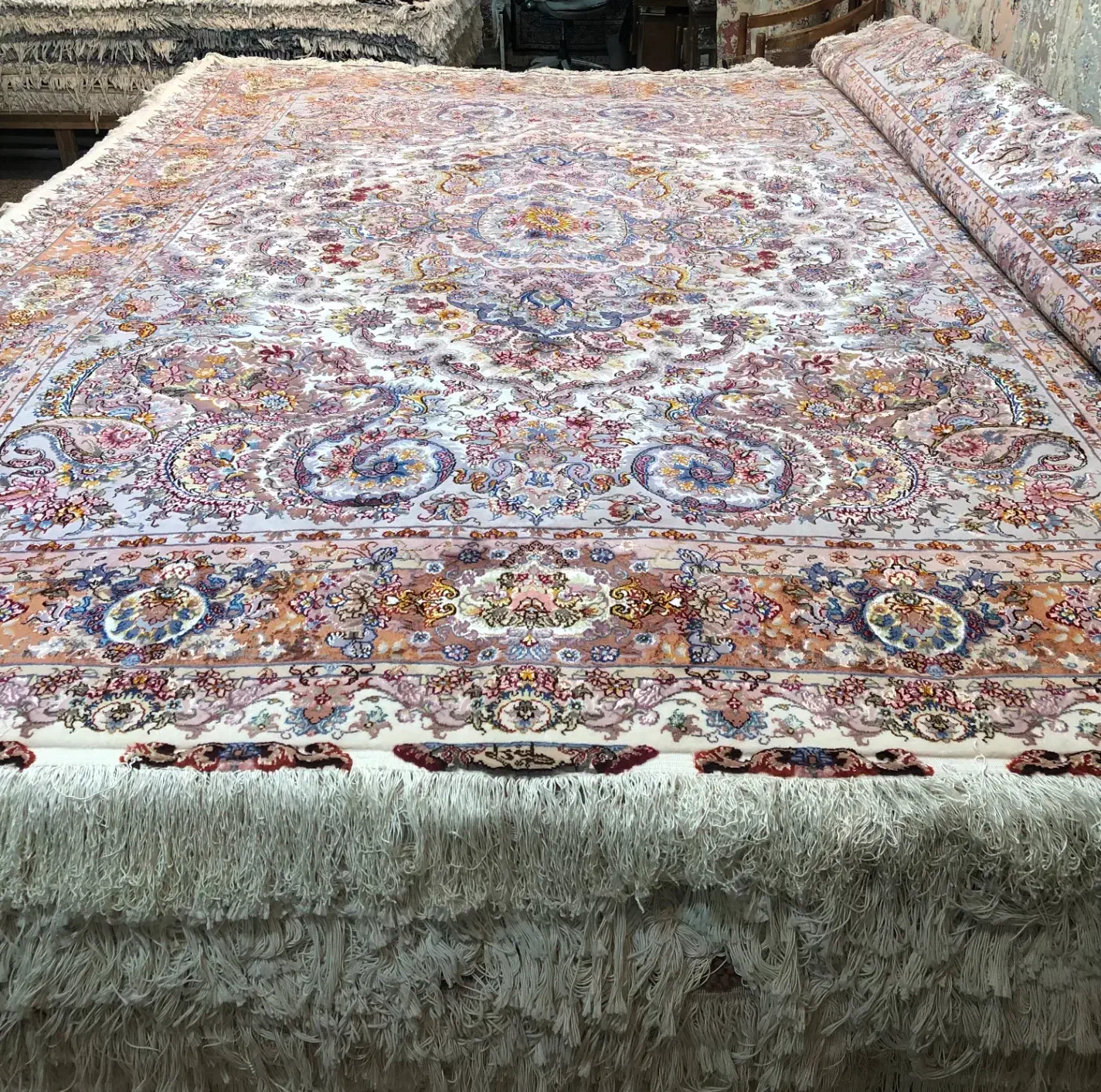 (فرش فرزین)جفت۹متری خطیبی دومتن،رج۴۰ ، تمام ابریشم|فرش|تبریز, |دیوار