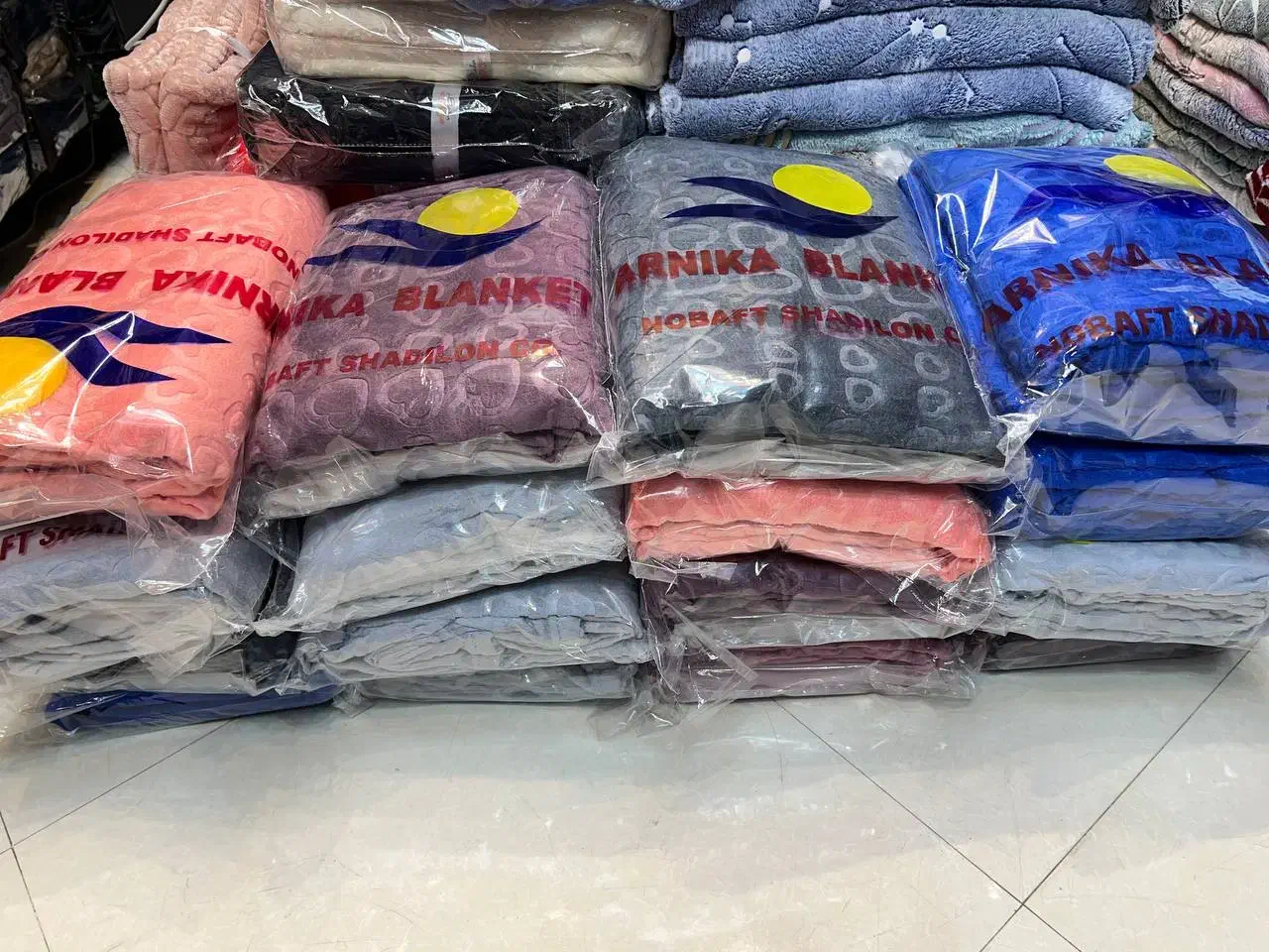 پتو ارنیکا برند شادیلون ۰۰۳|رختخواب، بالش، پتو|مشهد, عیدگاه|دیوار