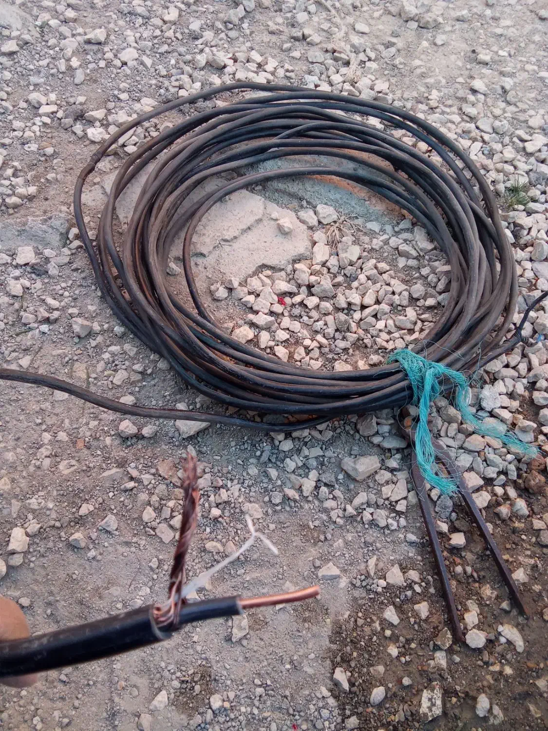 سیم کابل آنتنی ۲/۵|مصالح و تجهیزات ساختمان|کبودرآهنگ, |دیوار