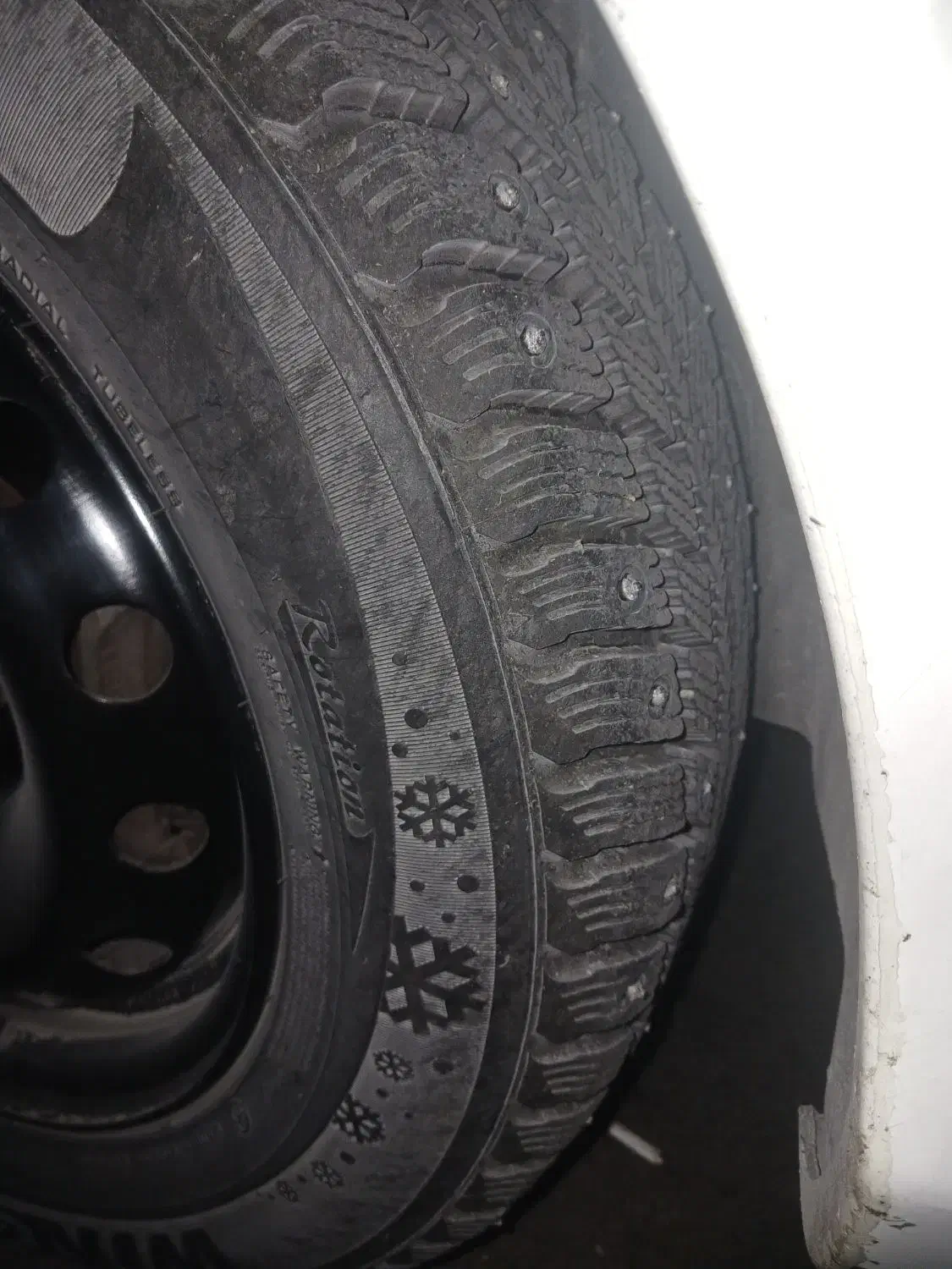 لاستیک ۱۴ یخ شکن درحد صفر و صفحه والو|قطعات یدکی و لوازم جانبی|تبریز, |دیوار