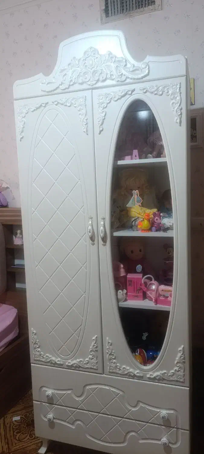 کمد|جاکفشی، کمد، دراور|اسلام‌شهر, شهرک سعیدیه|دیوار