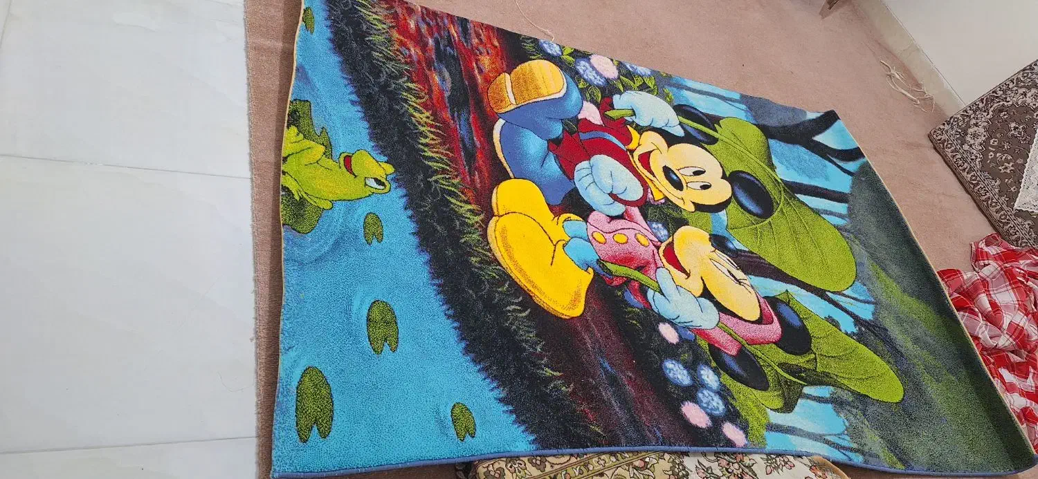 فرش کودک|فرش|قم, بنیاد|دیوار