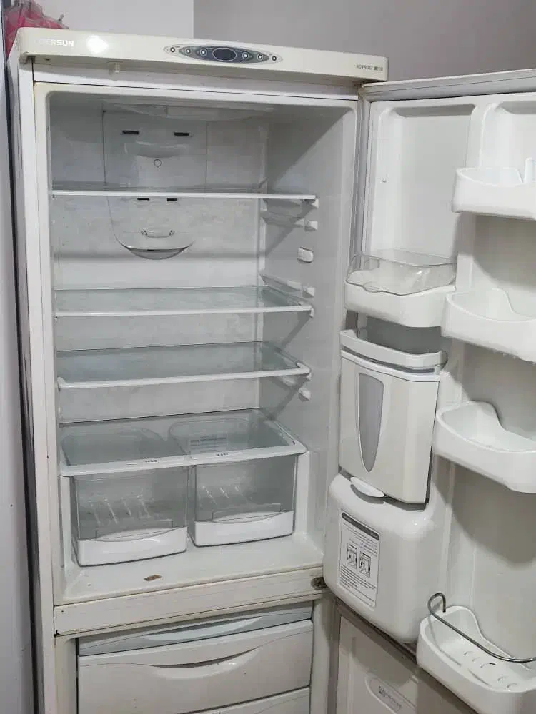 فروشی یخچال فریزر امرسان|یخچال و فریزر|رشت, چمارسرا|دیوار