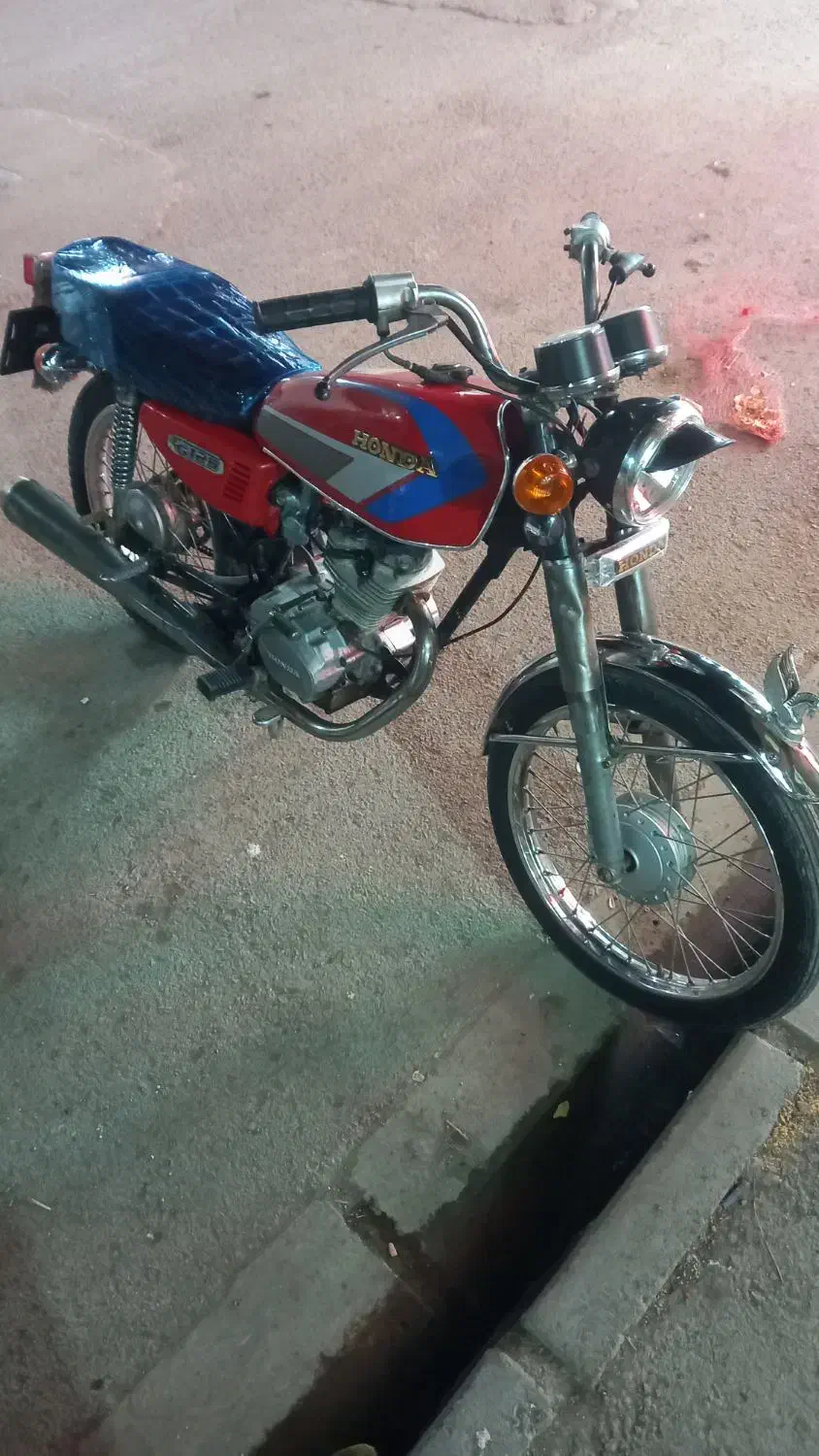 موتور هندا ۱۲۵|موتورسیکلت|اردبیل, |دیوار