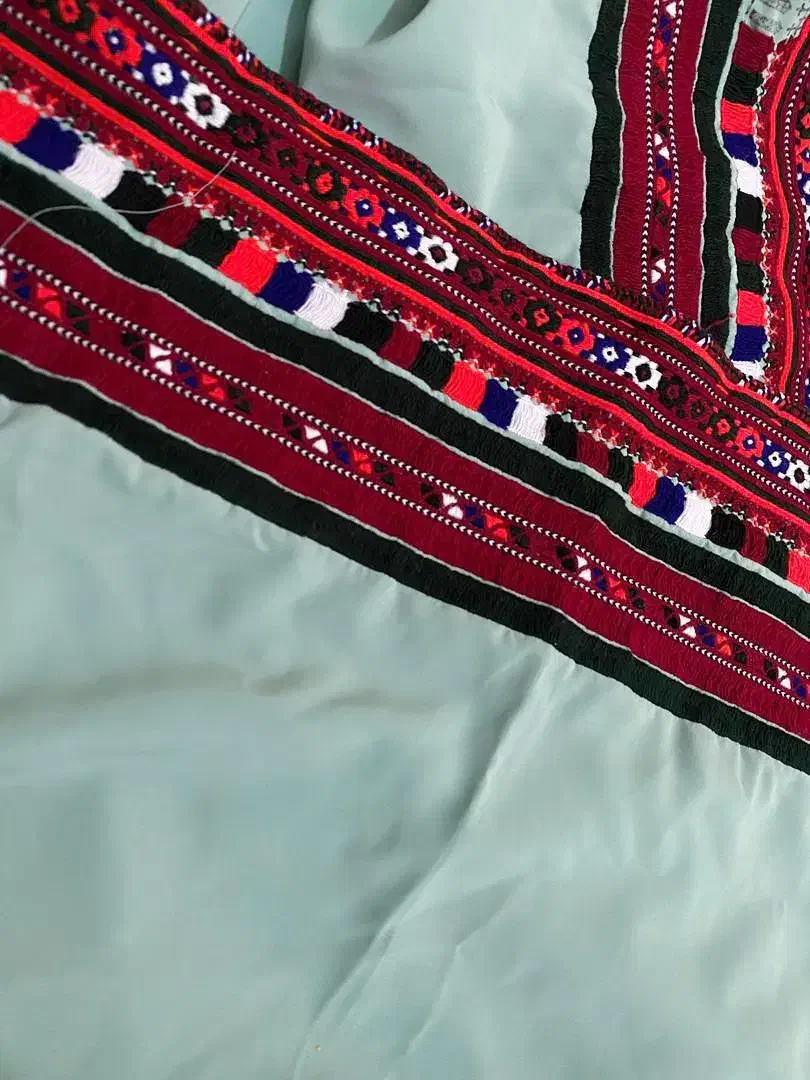 طتاب|لباس|چابهار, |دیوار