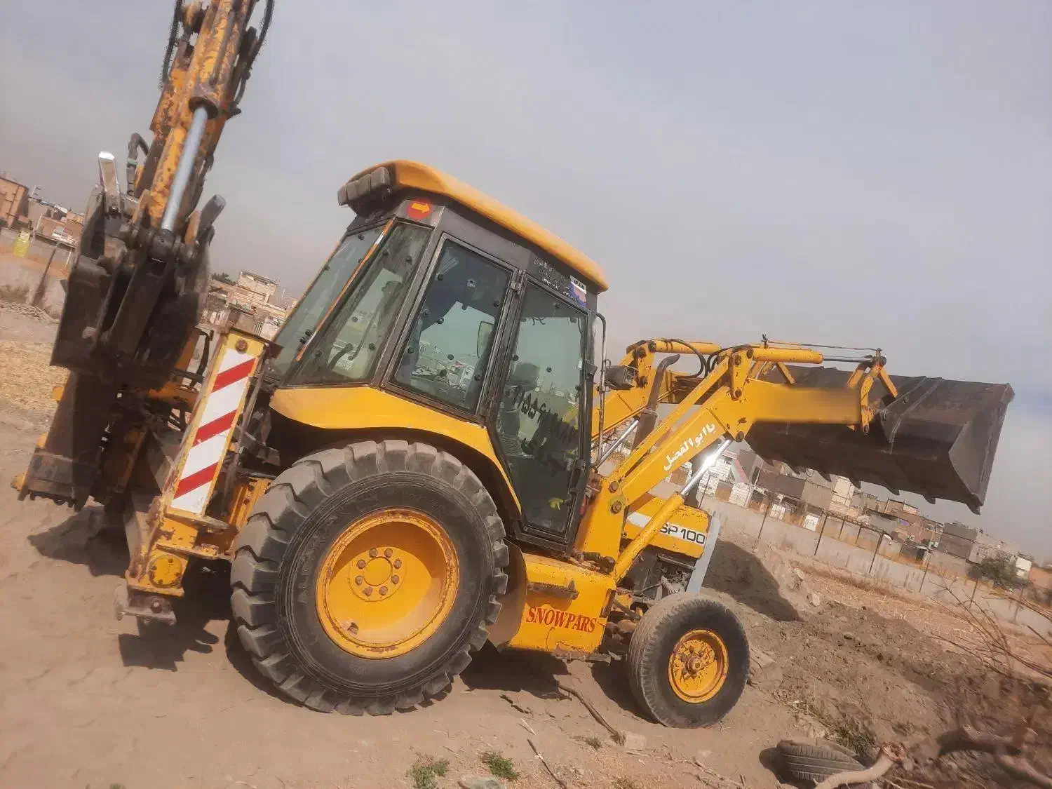 بیل بکهو اماده بکار|خودرو سنگین|ملک‌آباد, |دیوار