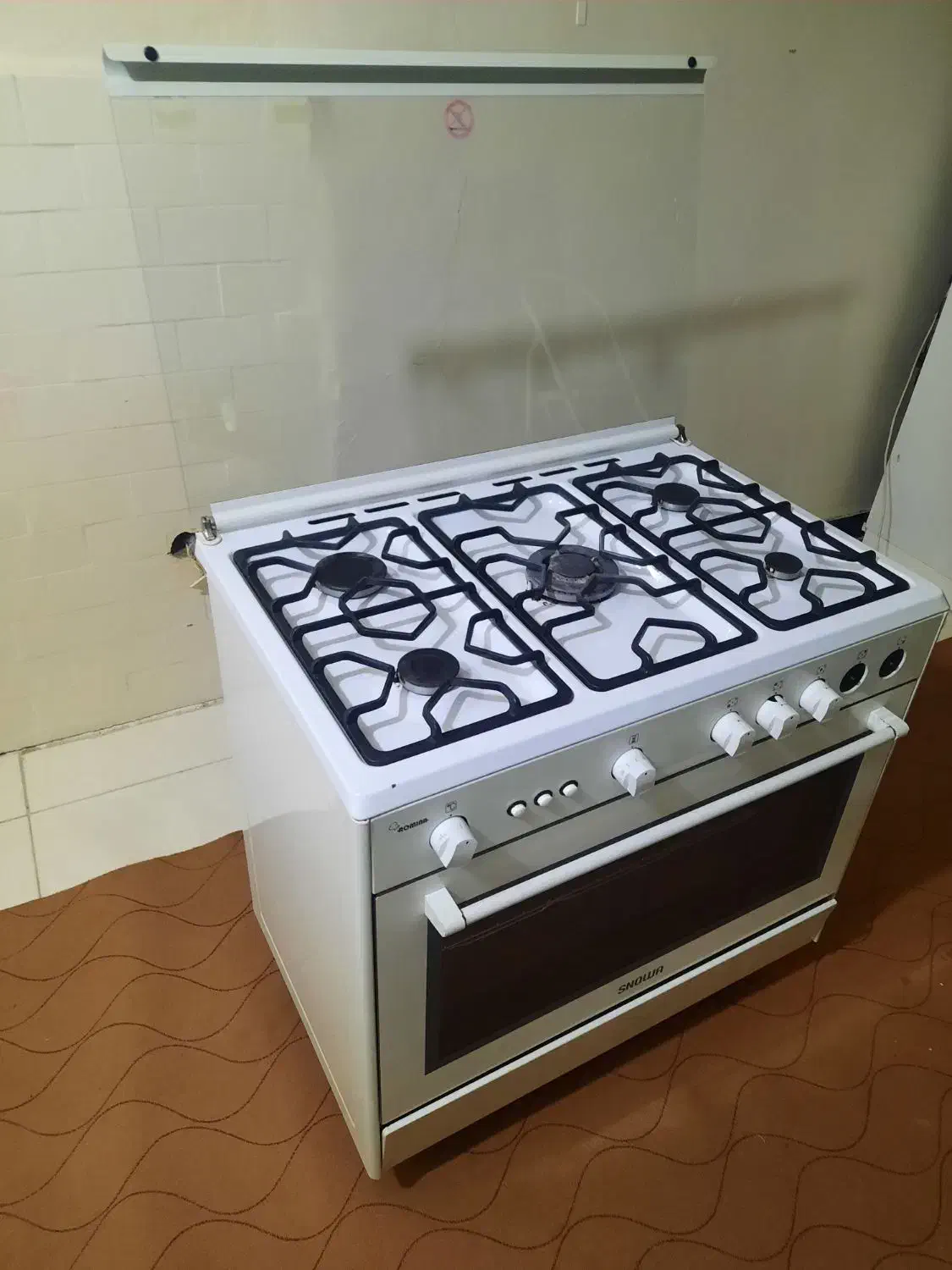 اجاق گاز پنج شعله اسنوا مدل رومینا|اجاق گاز و لوازم برقی پختوپز|پارسآباد, |دیوار