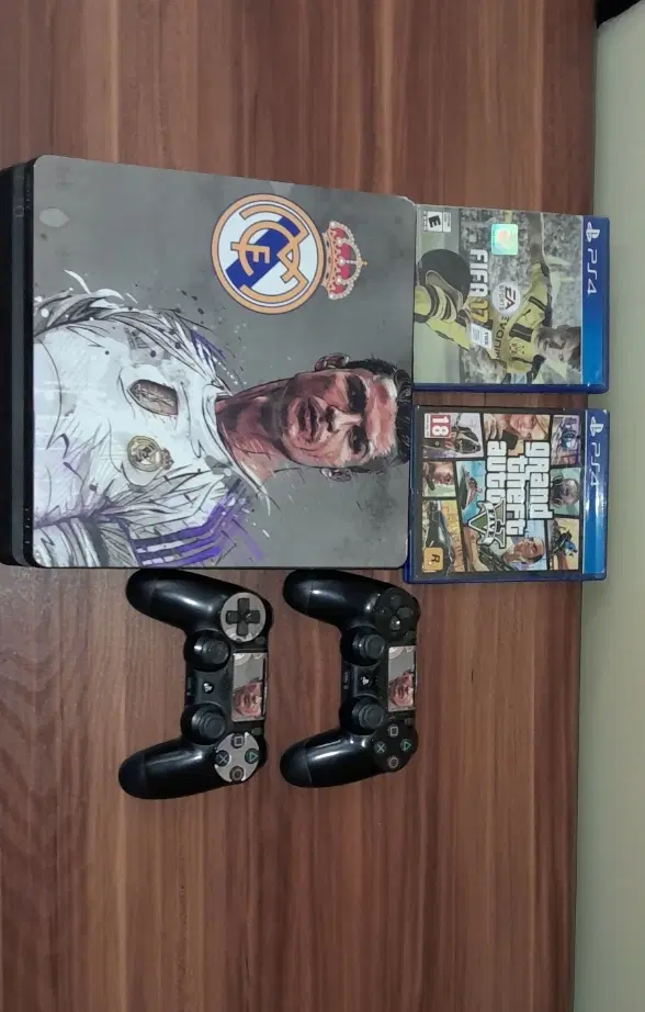 ps4 slim.1tra|کنسول، بازی ویدئویی و آنلاین|تهران, تهرانپارس جنوبی|دیوار