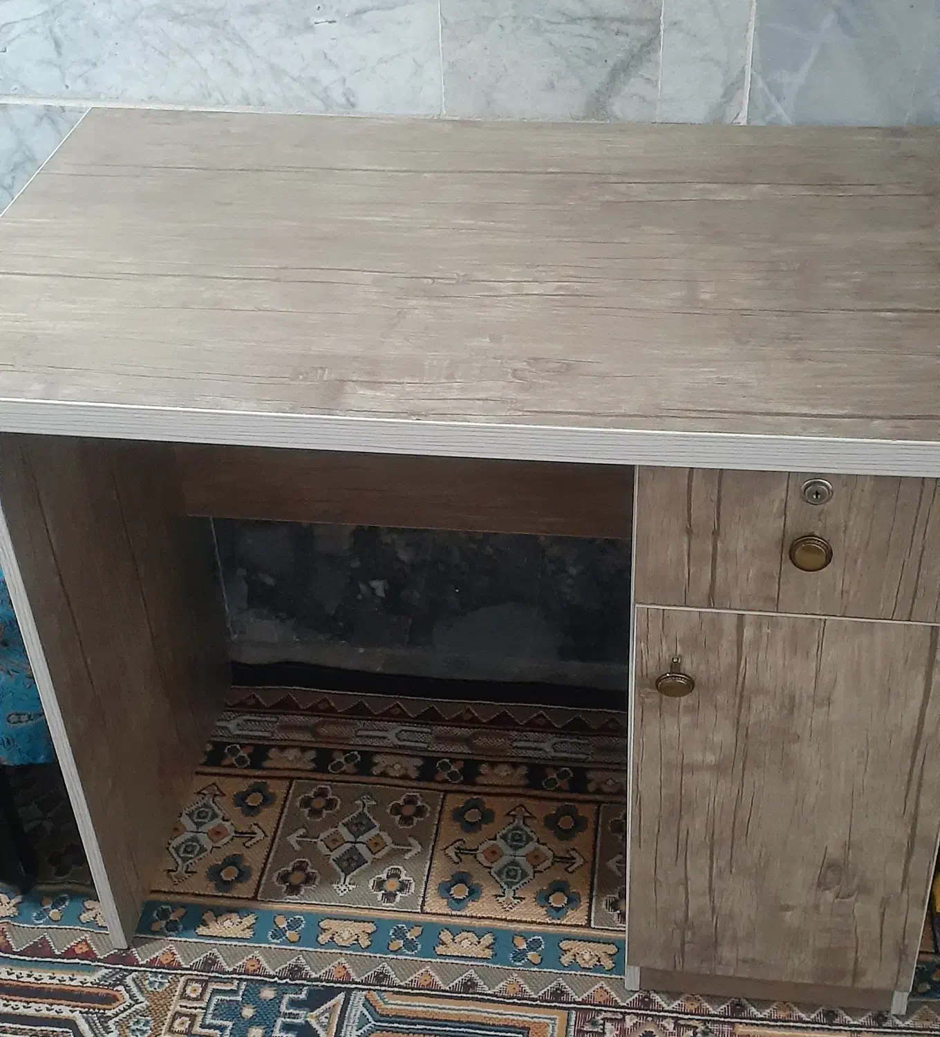 میز تحریر|میز تحریر و کامپیوتر|بیرجند, |دیوار