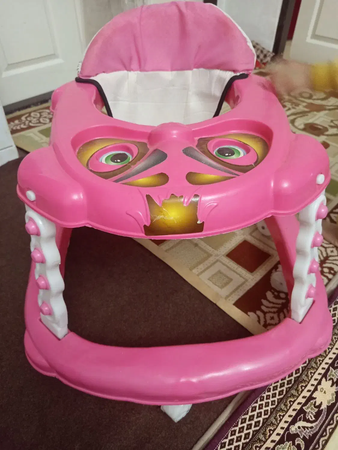 وروره در حد نو|کالسکه و لوازم جانبی|خوی, |دیوار