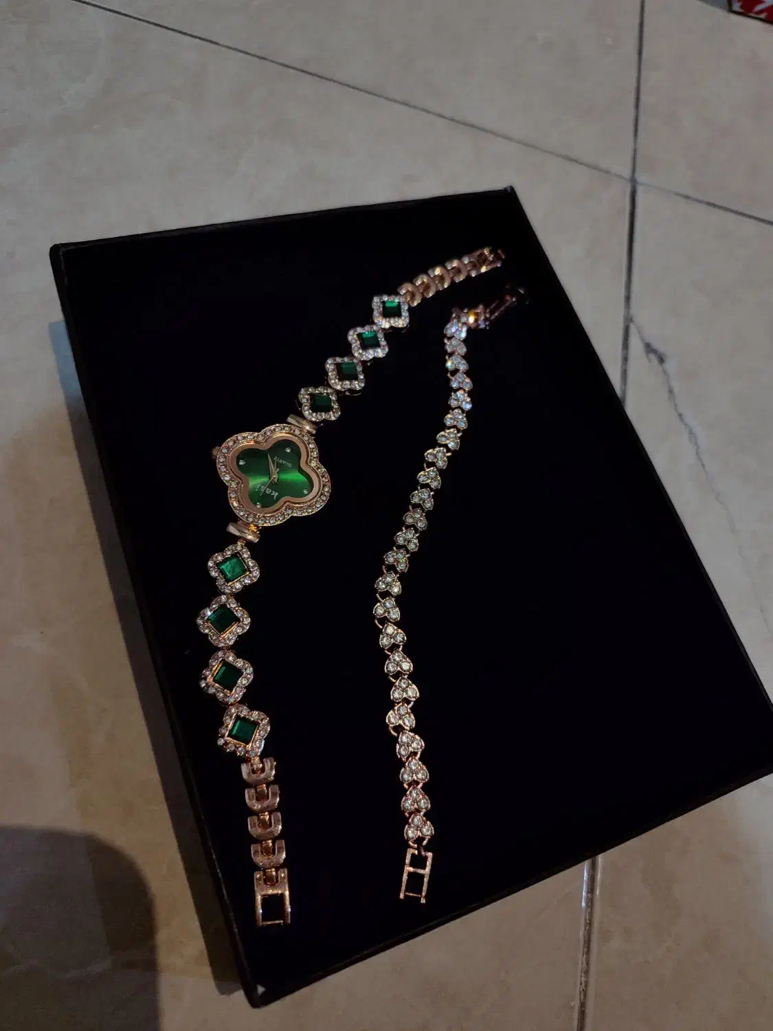 ساعت زنانه یاقوت سبز|ساعت|ری, دیلمان|دیوار