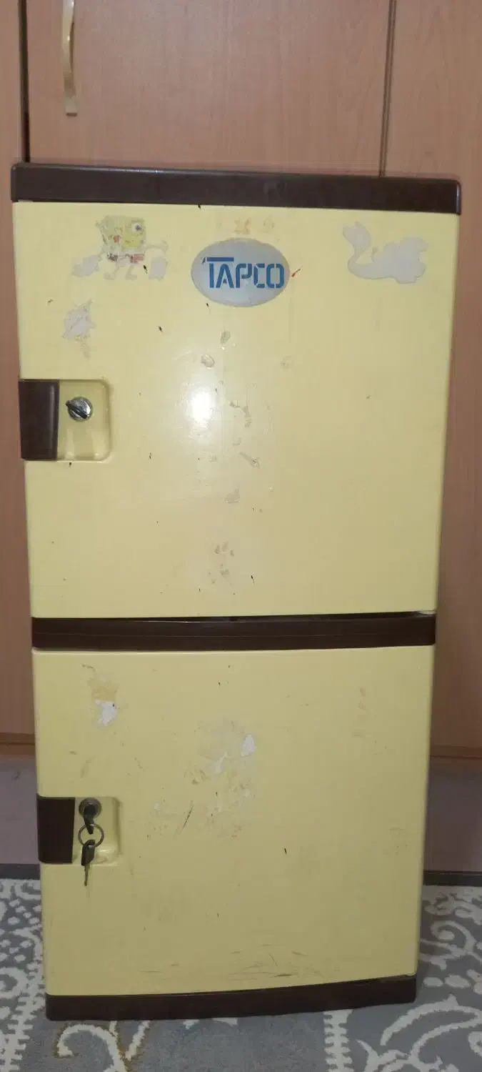 دو پاتختی ویک کمود پلاستیکی|تخت و سرویس خواب|اردبیل, |دیوار