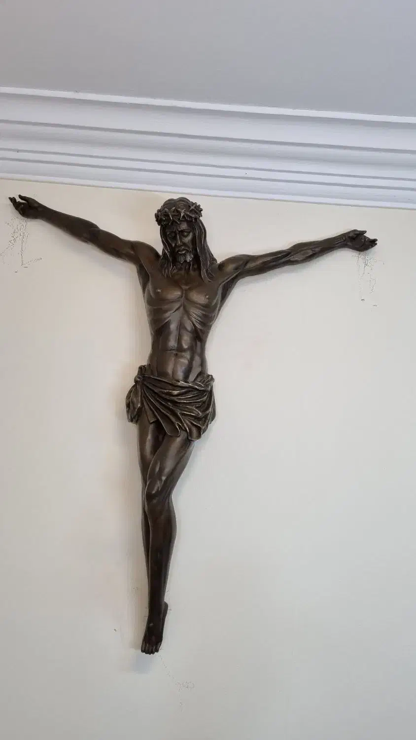 مجسمه برنزی مسیح|مجسمه، تندیس، ماکت|تهران, فردوسی|دیوار