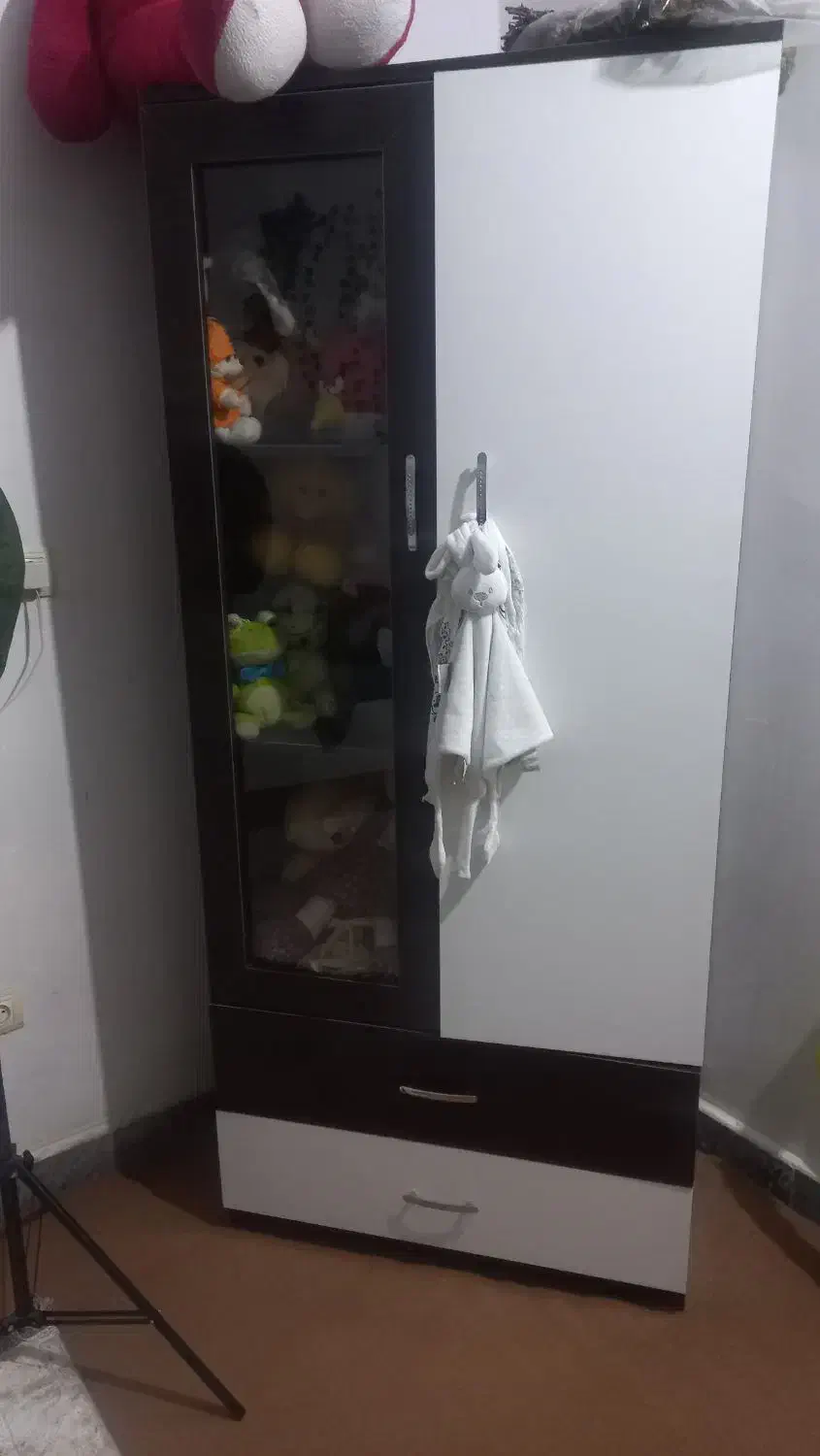 کمد و میز آرایشی دخترانه|جاکفشی، کمد، دراور|اهواز, شهرک برق|دیوار