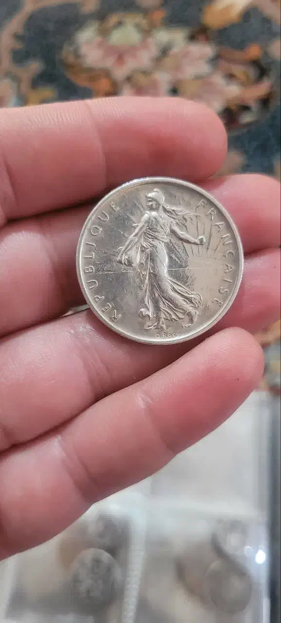 سکه ۵ فرانک فرانسه ۱۹۶۰|کلکسیون سکه، تمبر، اسکناس|همدان, |دیوار