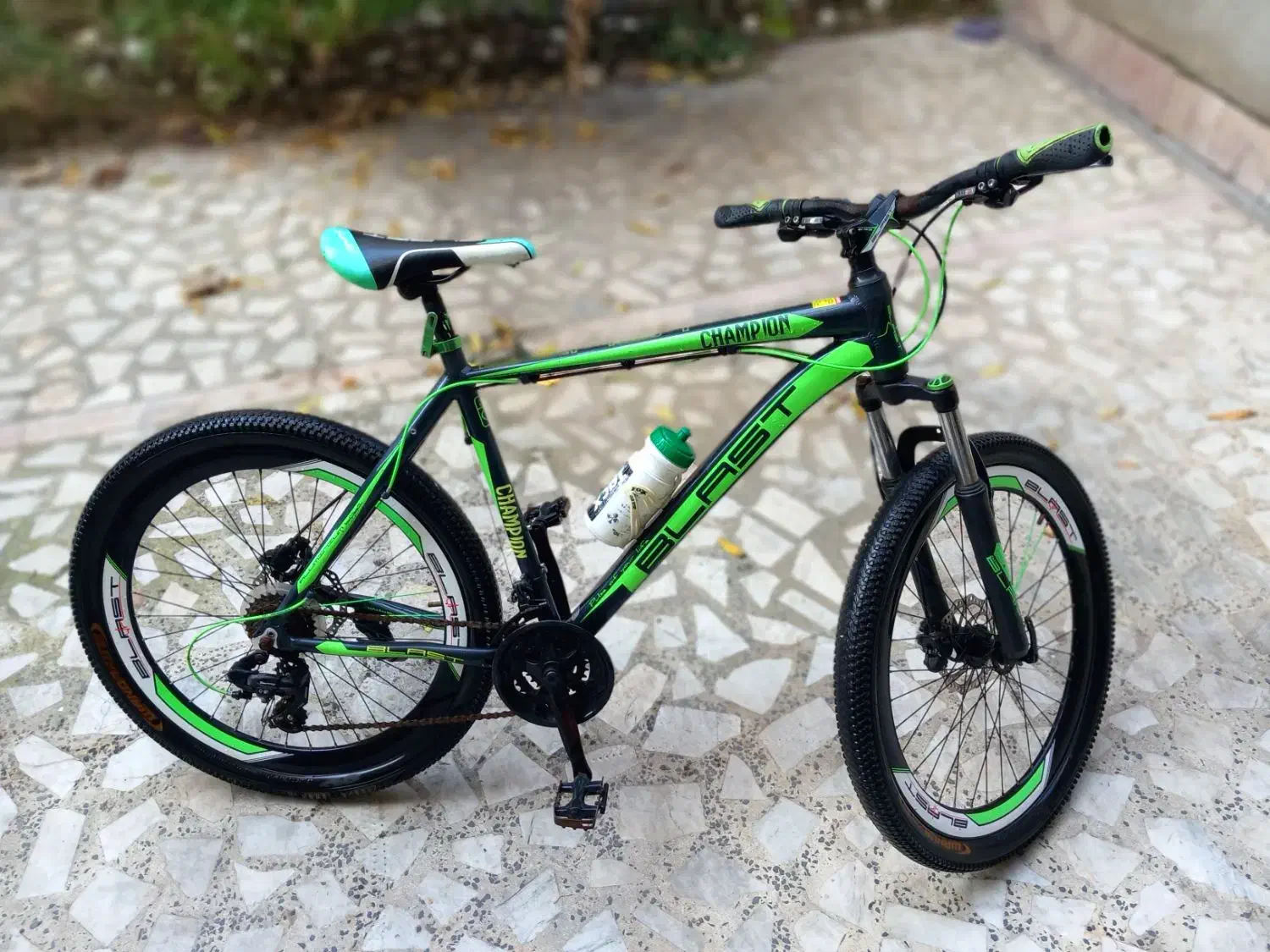 دوچرخه بلست چمپیون سایز 26|دوچرخه، اسکیت، اسکوتر|صومعه‌سرا, |دیوار