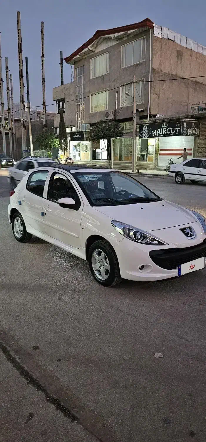 پژو ۲۰۷پانا ارتقاع فول۱۴۰۴|خودرو سواری و وانت|کرمانشاه, |دیوار