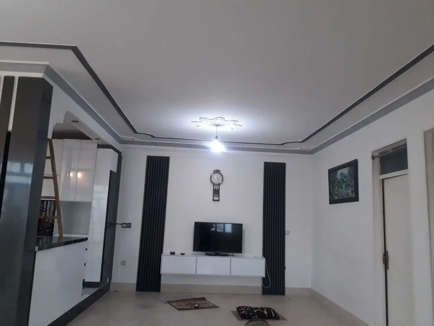 نقاشی ساختمان گودرزی انواع رنگ روغن کناف درب چوبی.|خدمات پیشه و مهارت|بروجرد, |دیوار