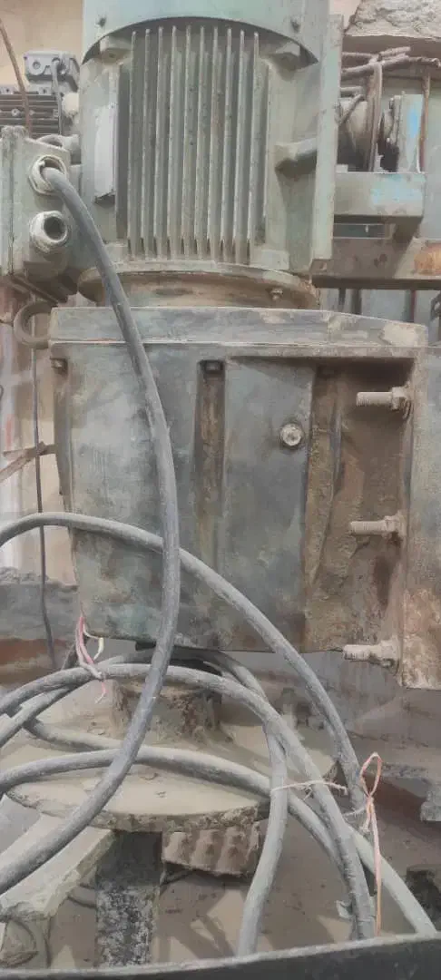 تعدادی دستگاه اتومات و نیمه اتومات بلوکه زنی برا|ماشینآلات صنعتی|مشهد, همت آباد|دیوار