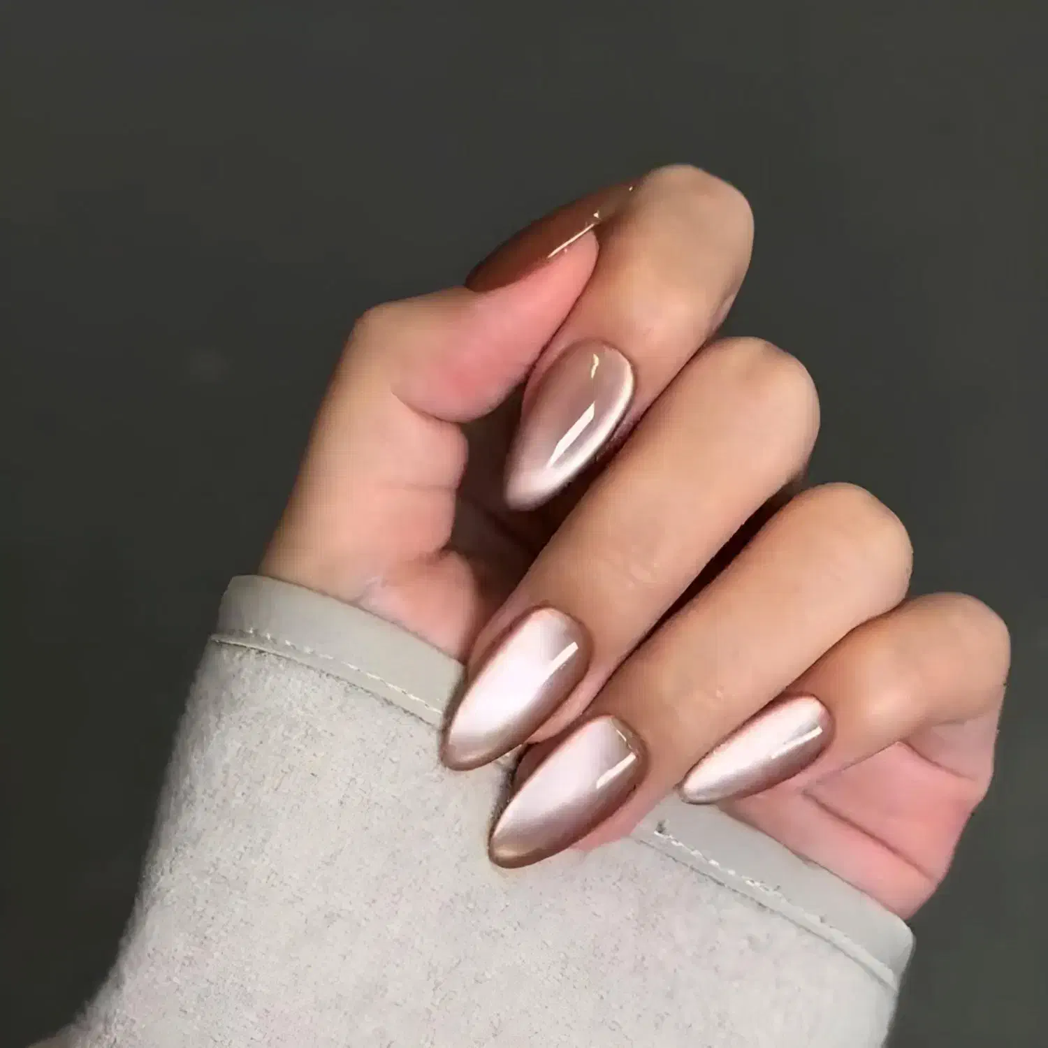 ناخن هاتو یلدایی کن فقط با۲۲۰ تومن|خدمات آرایشگری و زیبایی|مشهد, شهید معقول|دیوار