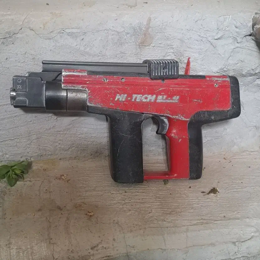 میخ کوب|ابزارآلات|یاسوج, |دیوار