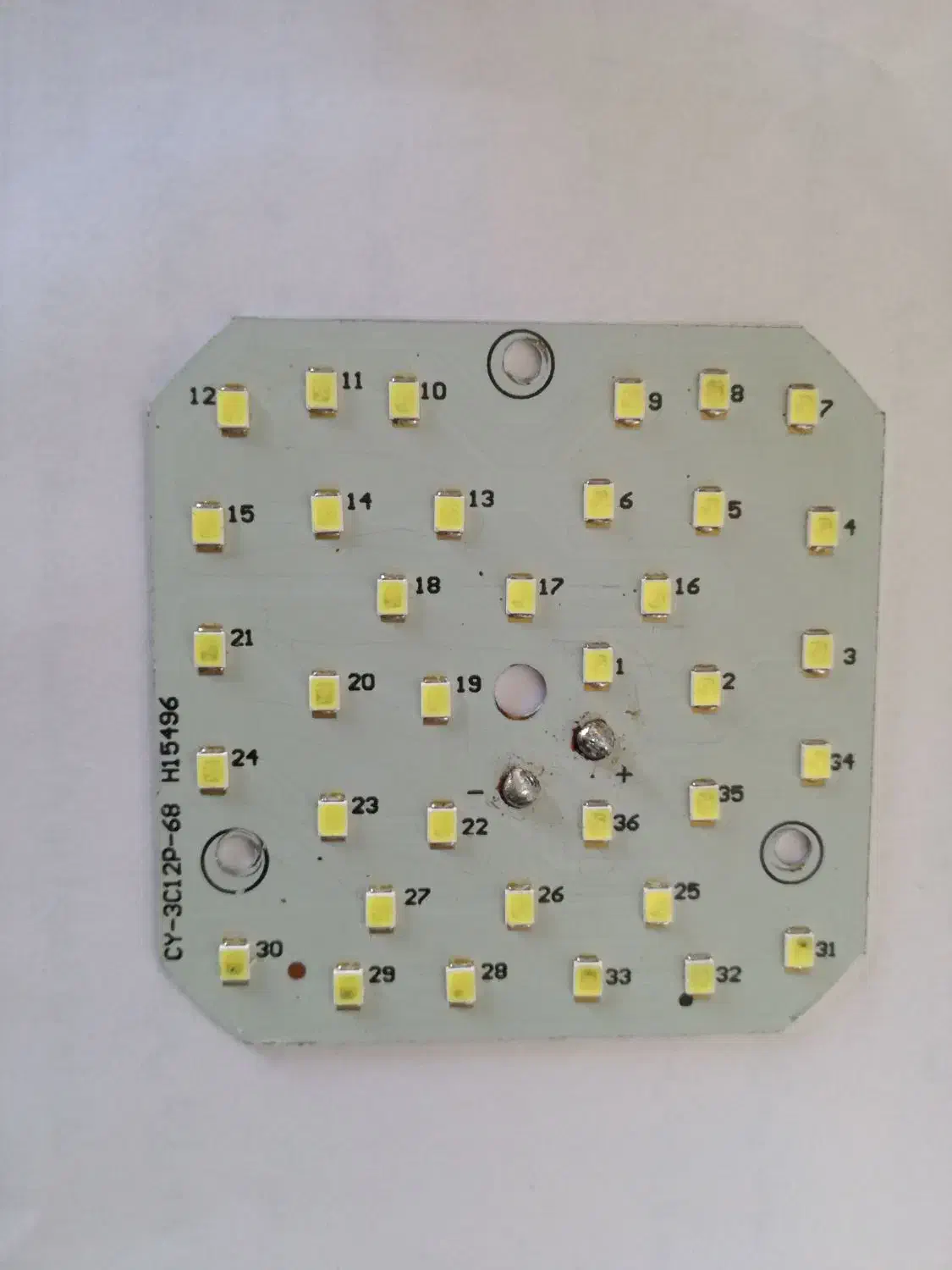 تعمیرات پرژکتور LEDو لامپ LED با ضمانت 6 ماه|خدمات پیشه و مهارت|کاشان, ۲۲ بهمن|دیوار