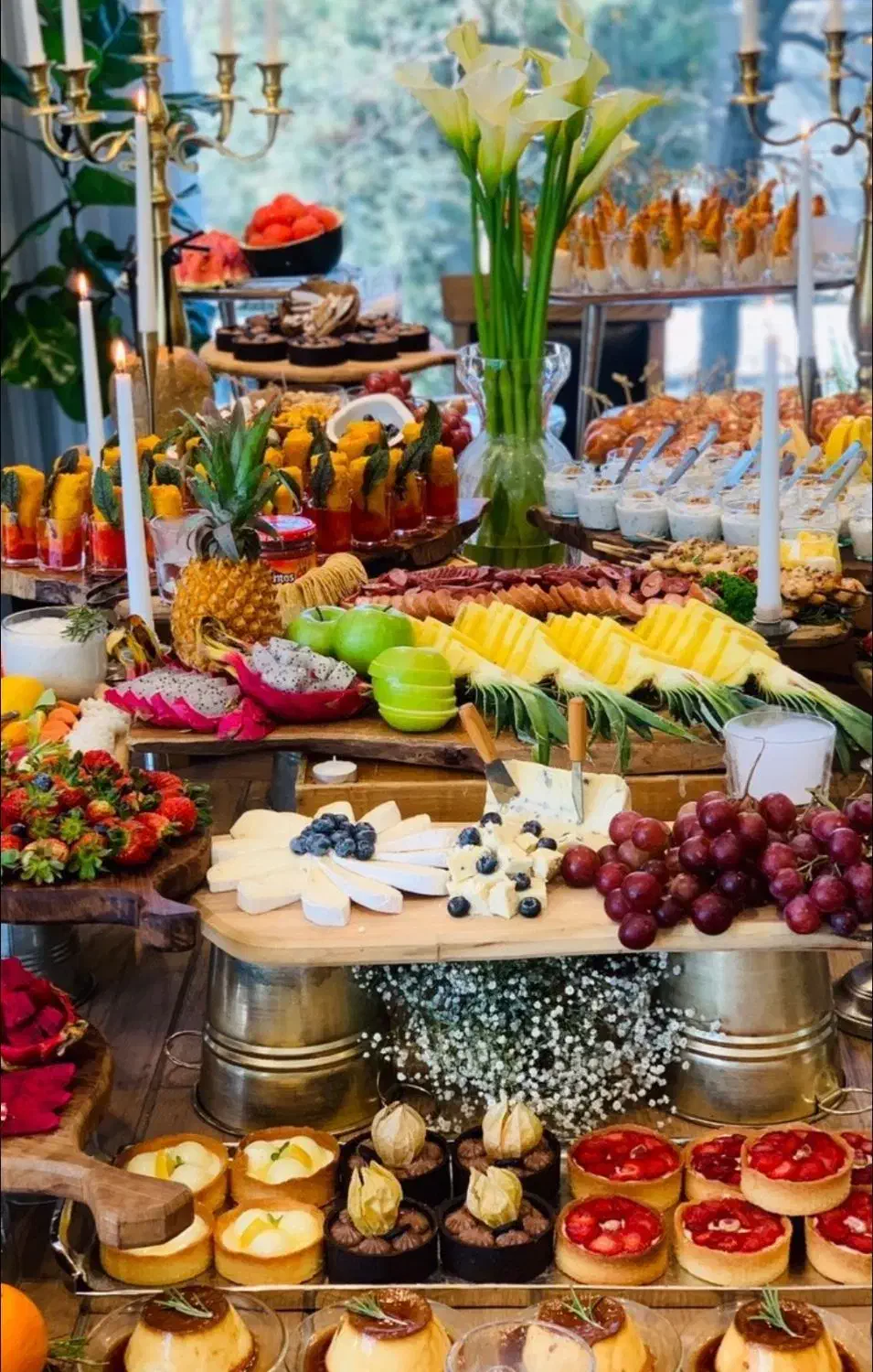 انواع پک های پذیرایی و فینگرفود و کیک و شیرینی|خدمات پذیرایی، مراسم|مشهد, سجاد شهر|دیوار