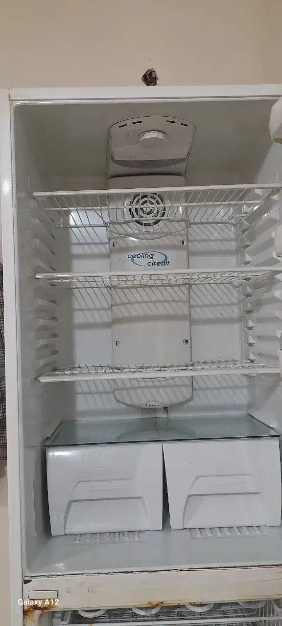 یخچال نیمه. فریزر امرسان|یخچال و فریزر|شهریار, کهنز|دیوار