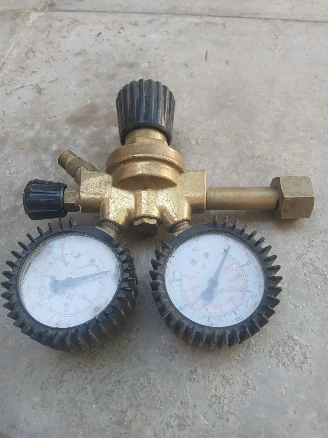 سلام   مانیمتر CO2 موتور جوش ۲۰۰امپر  المینیومی|ابزارآلات|شیراز, کیان آباد|دیوار