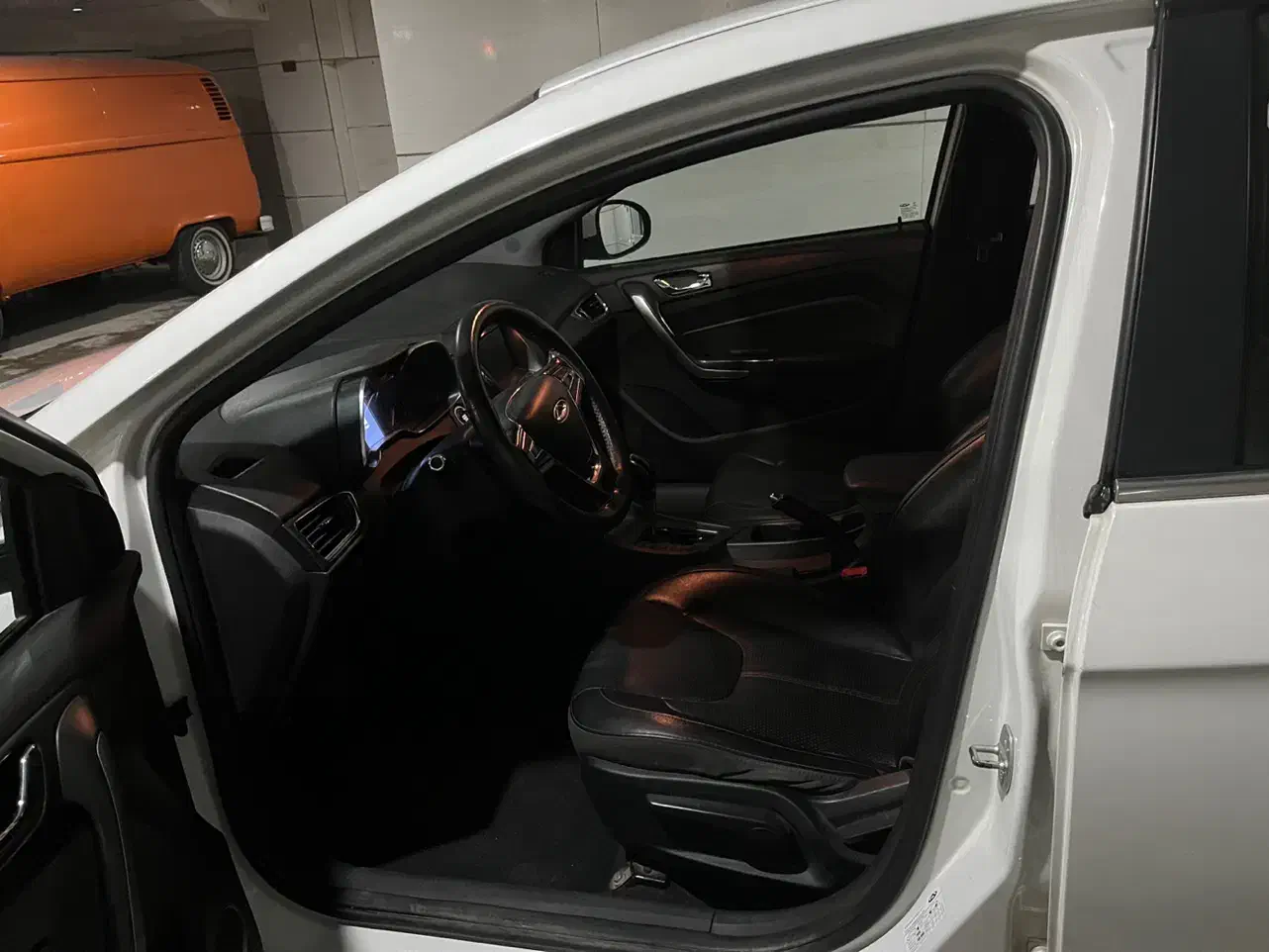 فروش خودرو آریز ۵ اکسلنت|خودرو سواری و وانت|شیراز, شهرک بزین|دیوار