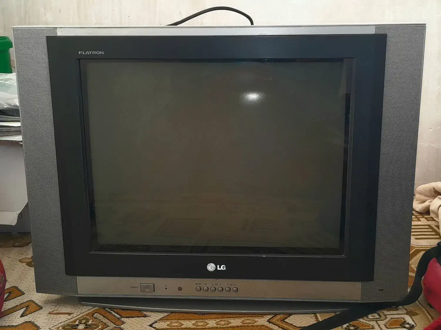 تلویزیون 21 انج الجی|تلویزیون و پروژکتور|کازرون, |دیوار