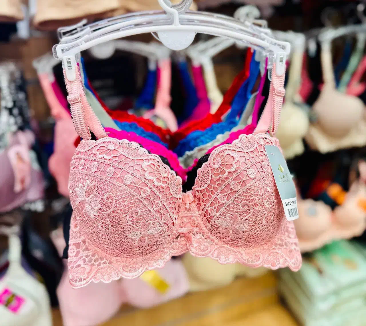 فروش عمده لباس زیر و کراپ|عمدهفروشی|آستارا, |دیوار