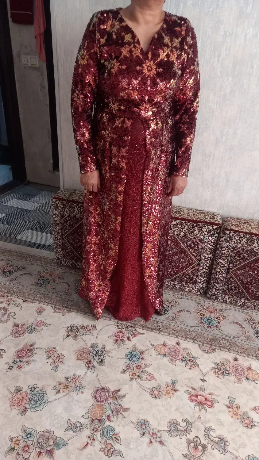 لباس مجلسی|لباس|همدان, |دیوار