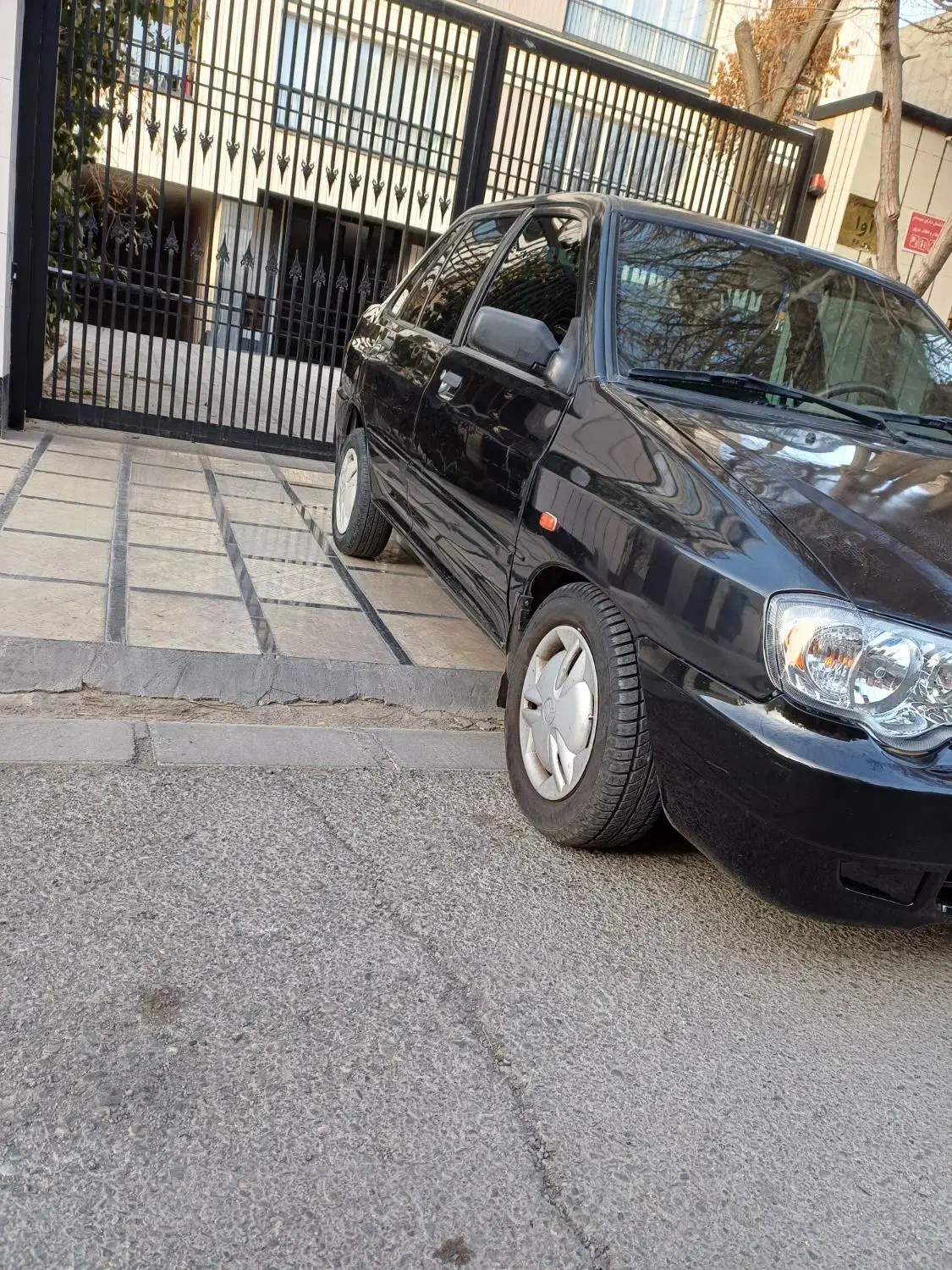 پراید ۱۳۲|خودرو سواری و وانت|چهارباغ, |دیوار