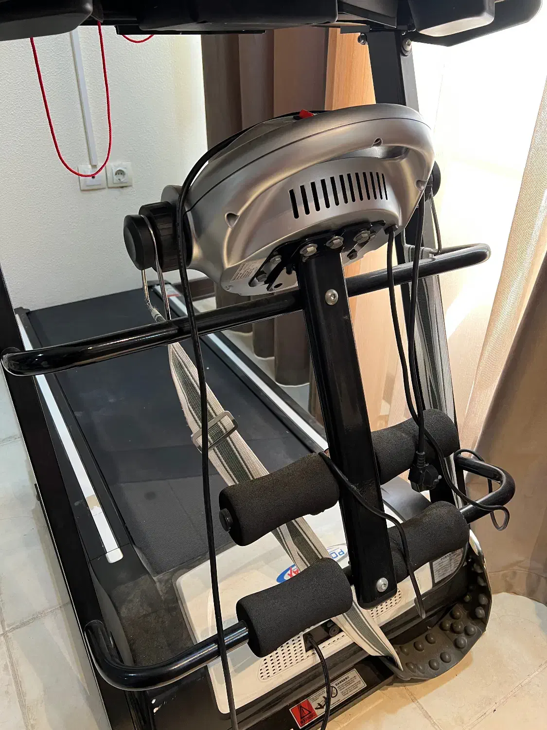 تردمیل کاملا سالم|تجهیزات ورزشی|کیش, |دیوار