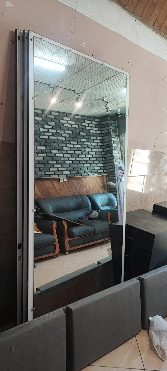 سه عدد اینه|آینه|گرگان, |دیوار