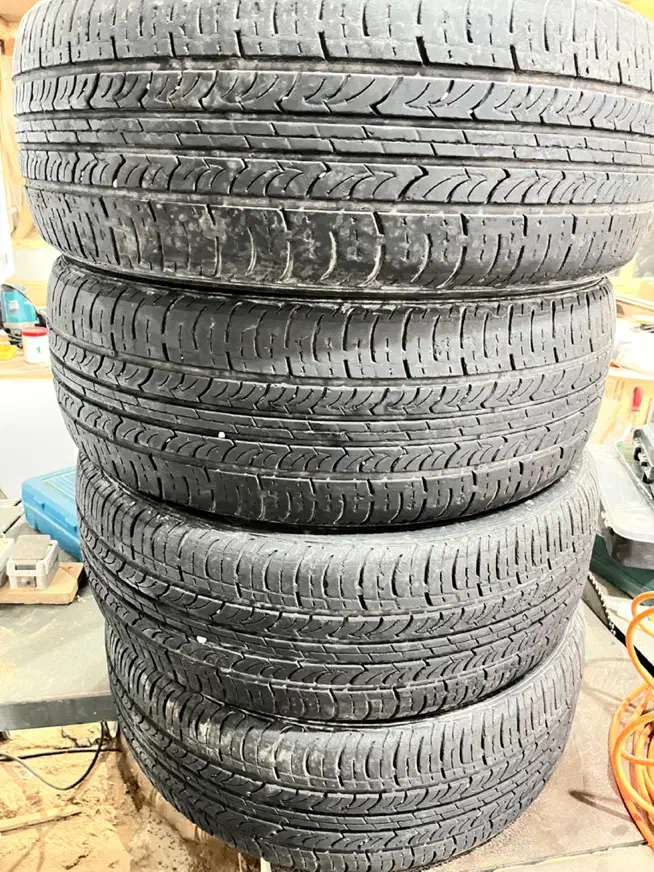 لاستیک نکسن|قطعات یدکی و لوازم جانبی|رشت, پستک|دیوار