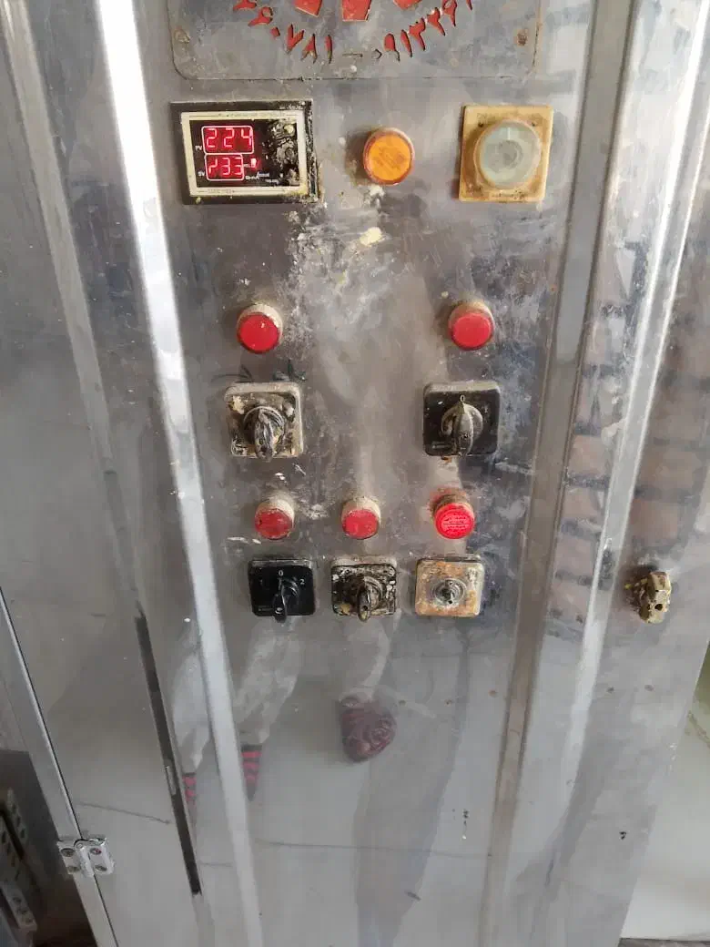 برقکار صنعتی و سردخانه های صنعتی  و برق ساختمان|خدمات پیشه و مهارت|میناب, |دیوار