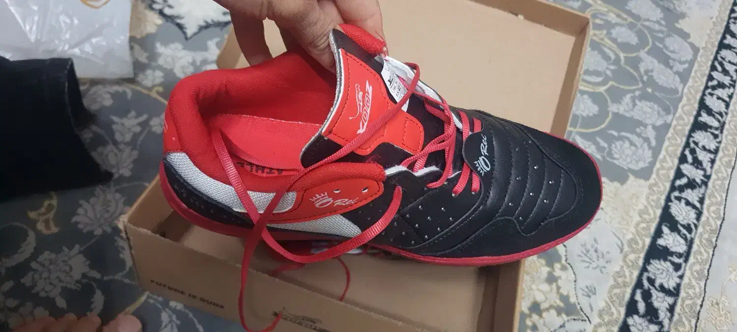 کفش سالنی اصل|کیف، کفش، کمربند|کاشان, شهرک خاتم الانبیا (مسکن ملی کاشان)|دیوار