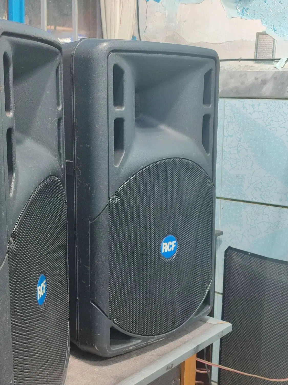 باند پسیو ۱۵اینچ RCF|سیستم صوتی خانگی|گلوگاه, |دیوار
