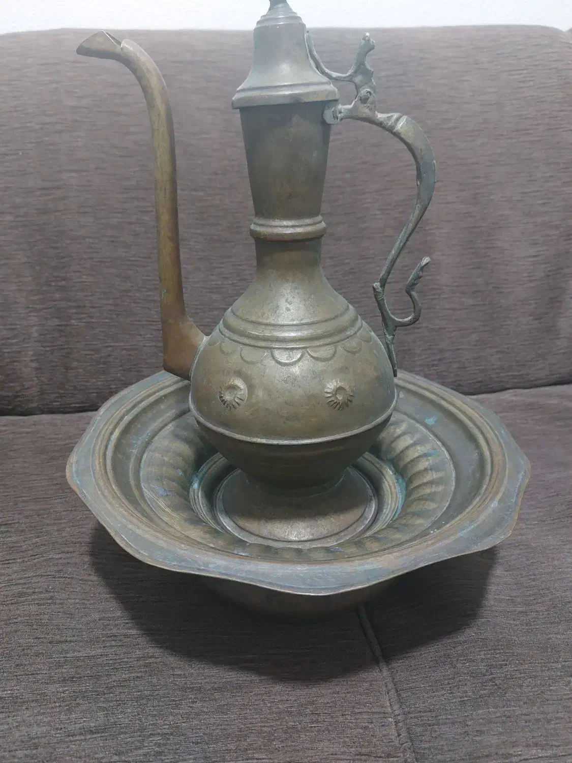 آفتابه لگن|کلکسیون اشیاء عتیقه|فولادشهر, A2|دیوار