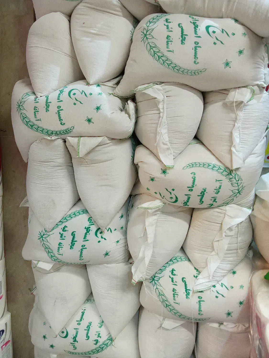 مغازه/سرقفلی+ملکیت/بر۵/درتنهاشاهراه مدنی به نامجو|فروش مغازه و غرفه|تهران, گرگان|دیوار