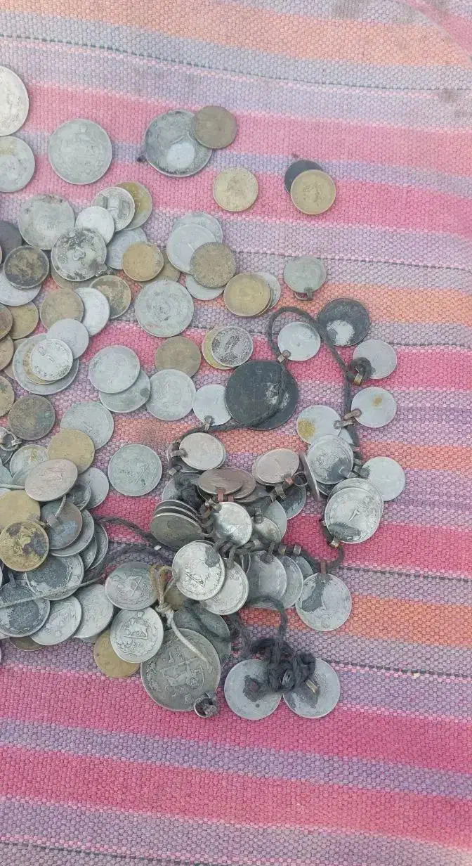 سکه قدیمی|کلکسیون سکه، تمبر، اسکناس|مشگین شهر, |دیوار