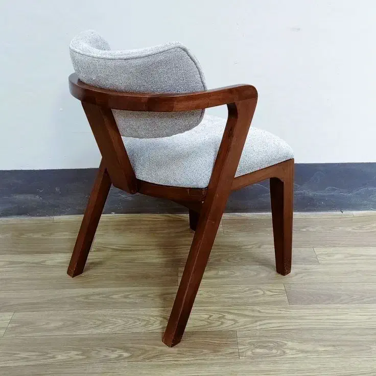 نیازمند نجار ماهر با بالاترین مزد (تیم صندلی ساز)|استخدام صنعتی، فنی، مهندسی|قنوات, |دیوار